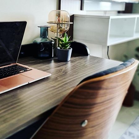 Luxe Bonifacio Global City Taguig Uptown Condo Hotel 1 Bedroom Suite Buitenkant foto