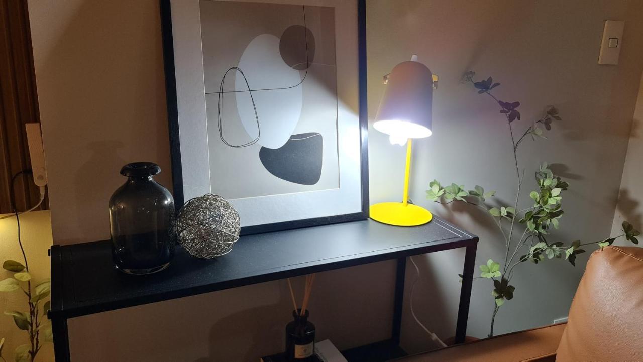 Luxe Bonifacio Global City Taguig Uptown Condo Hotel 1 Bedroom Suite Buitenkant foto