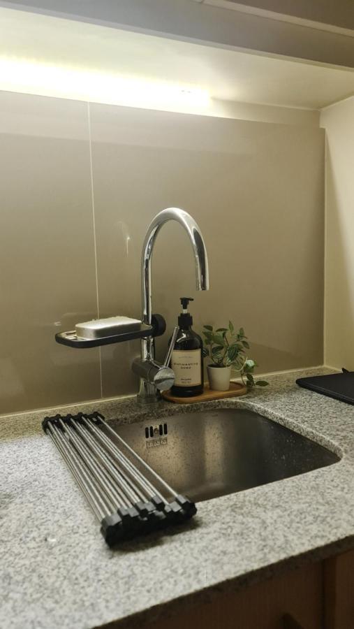Luxe Bonifacio Global City Taguig Uptown Condo Hotel 1 Bedroom Suite Buitenkant foto