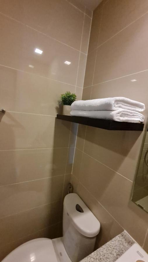 Luxe Bonifacio Global City Taguig Uptown Condo Hotel 1 Bedroom Suite Buitenkant foto